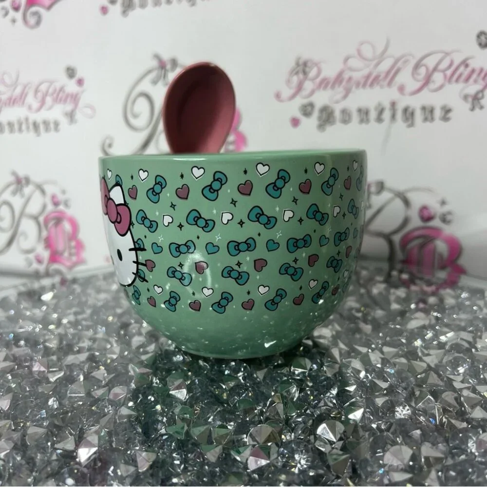 Hello Kitty mug cup with spoon matching attached Green Mug with Pink Spoon